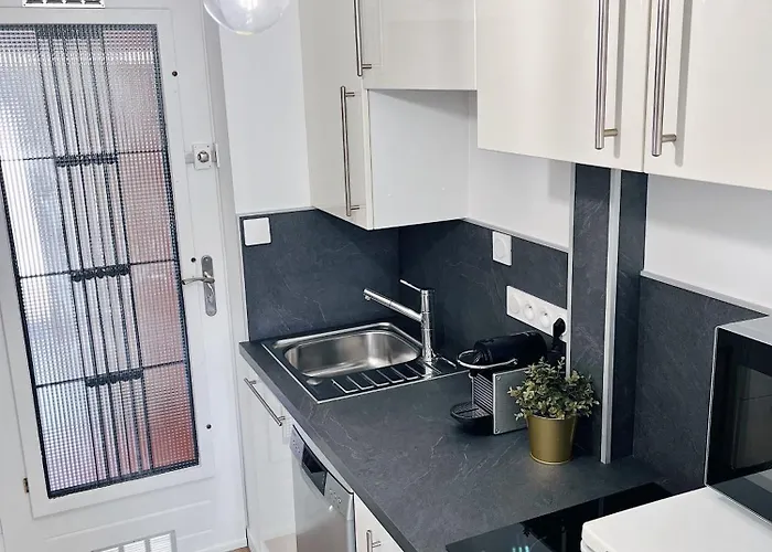 4 Personnes - Proche Des Plages Appartement Saint-Raphaël