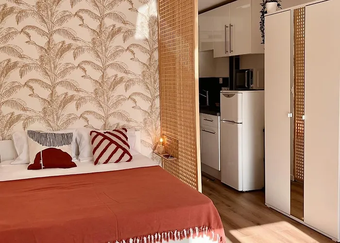 4 Personnes - Proche Des Plages